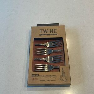 Twine cheese markers new in package, zinc alloy, fun, blue Stilton Gouda Brie.